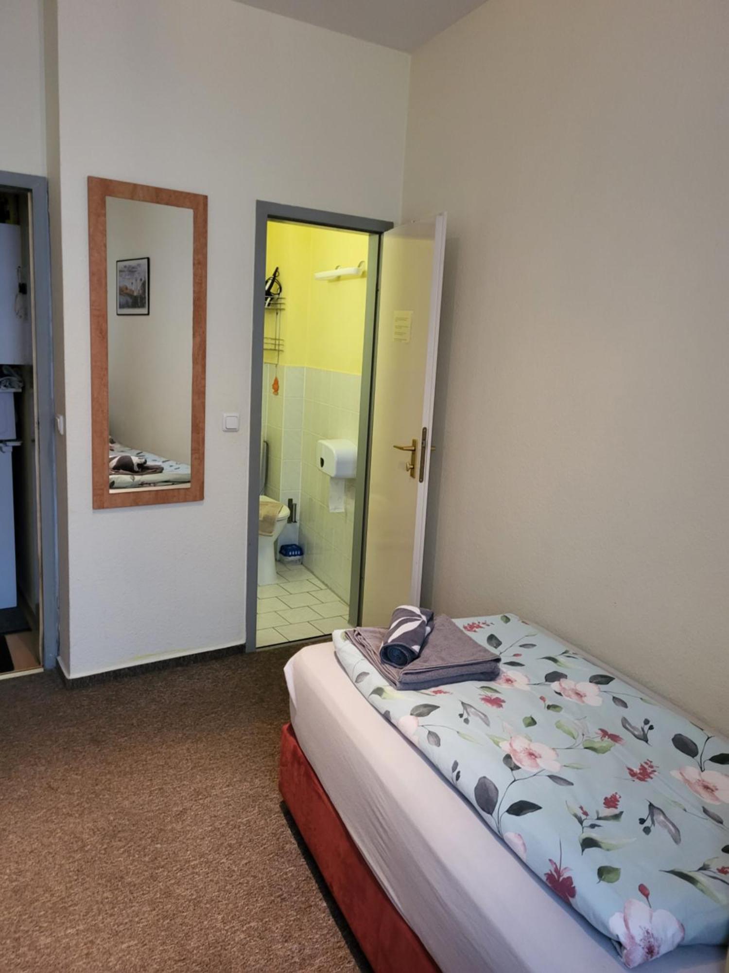 Pension Hubertus Berlin Dış mekan fotoğraf