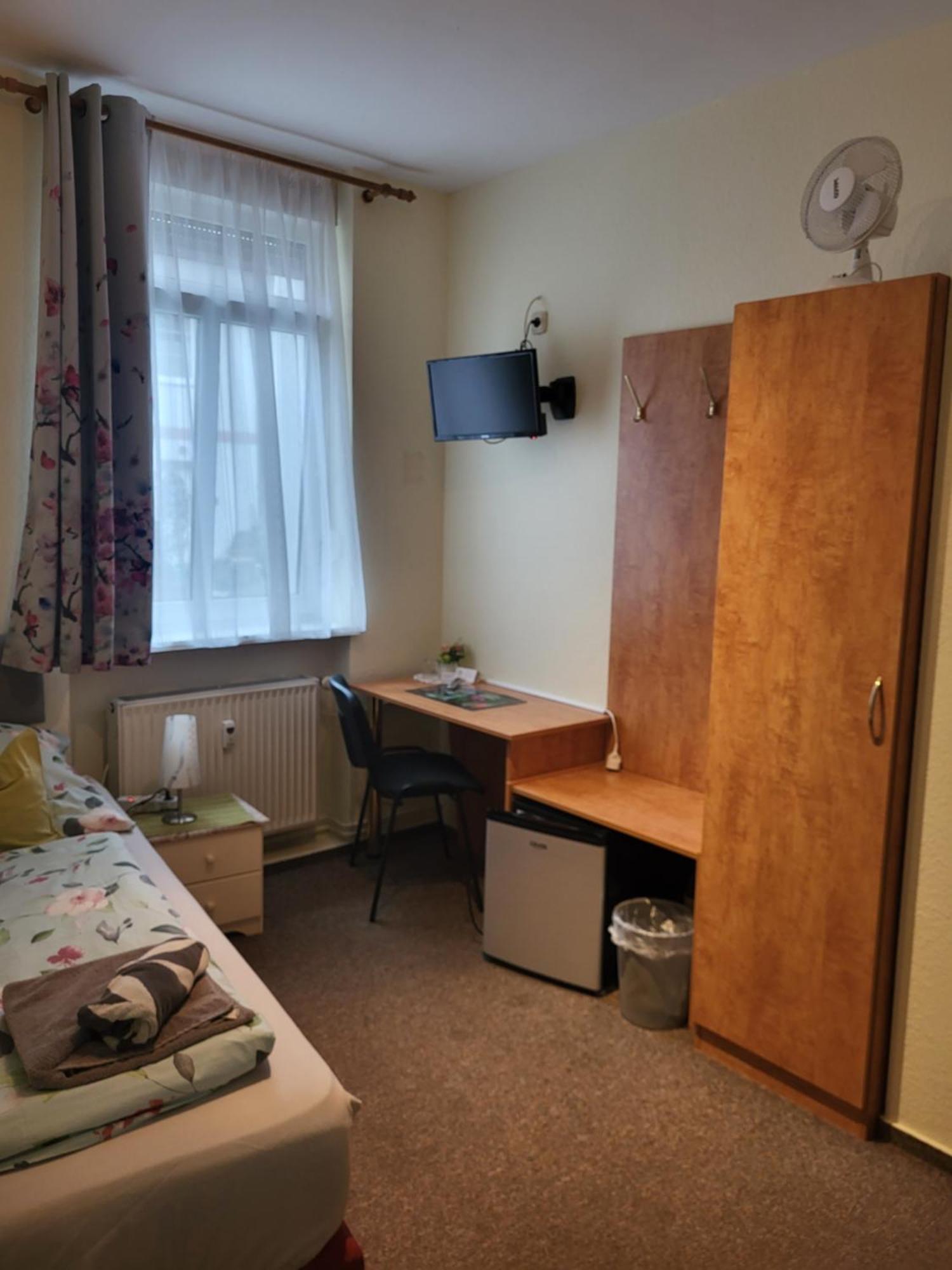Pension Hubertus Berlin Dış mekan fotoğraf
